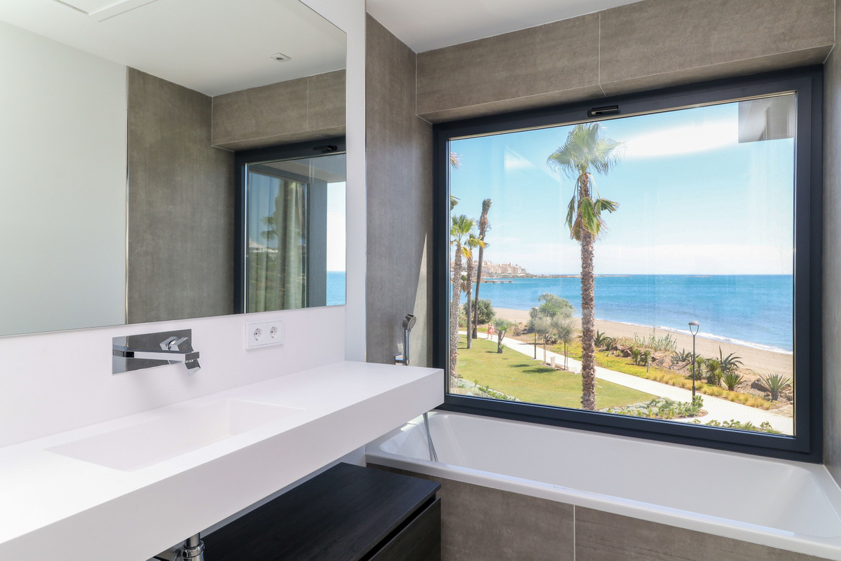 9-467d0cee5b725f3ef65f102a0c2e69c0-18