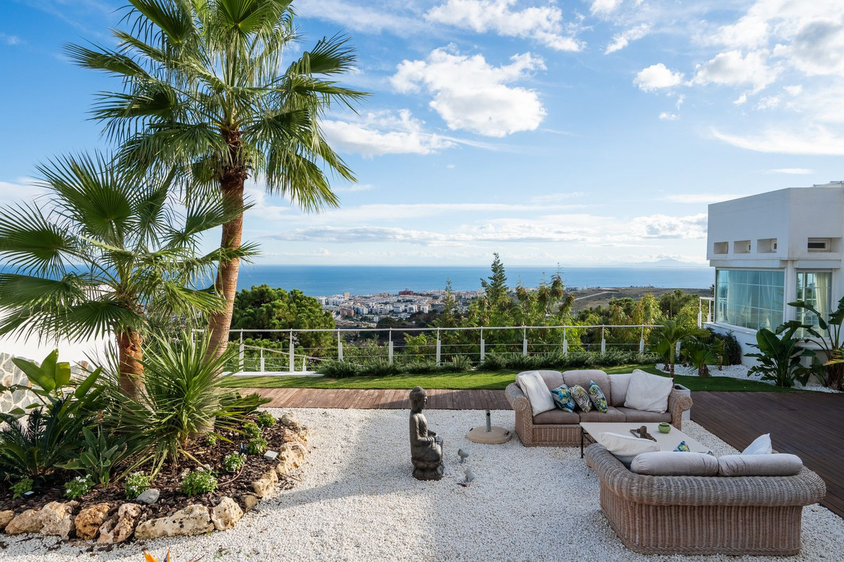 9-467d0cee5b725f3ef65f102a0c2e69c0-36