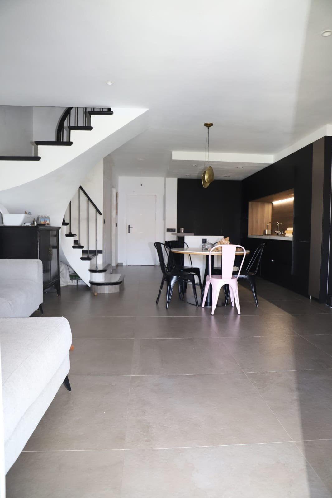 9-467d0cee5b725f3ef65f102a0c2e69c0-58