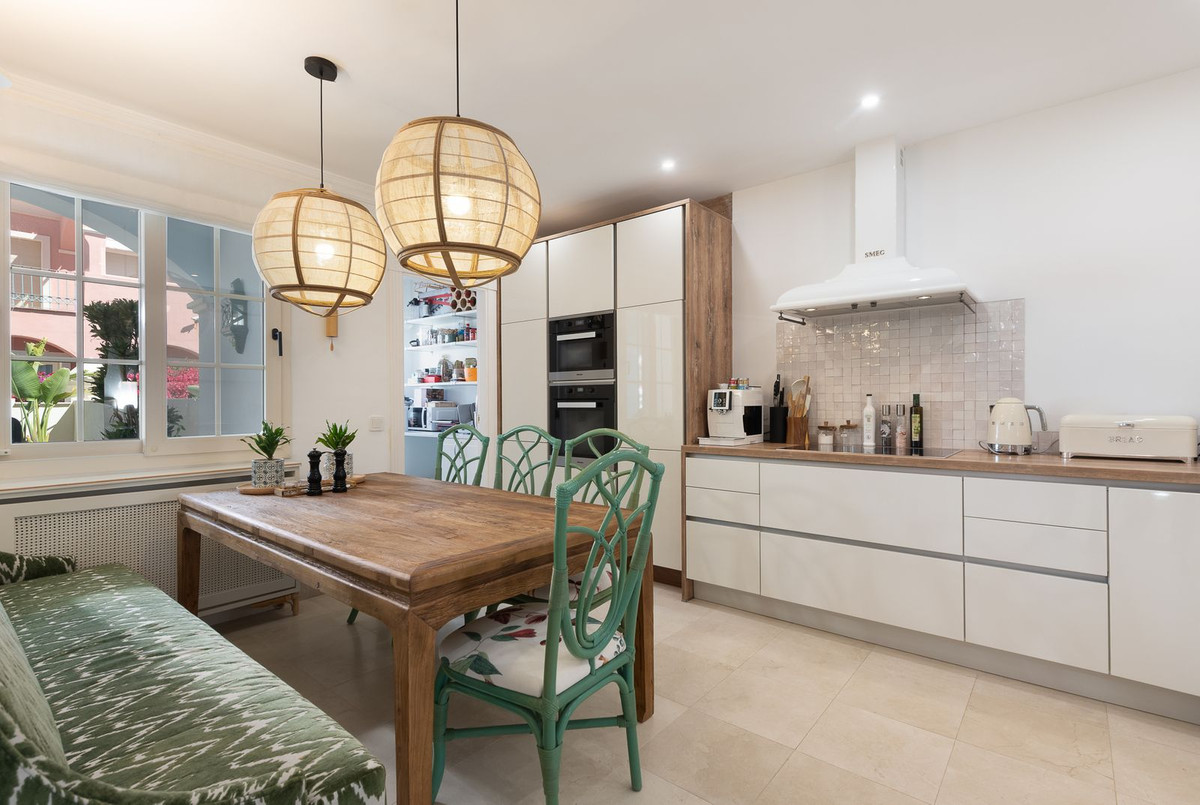 18-cc72f169493c096e712837ff5d8b6e41