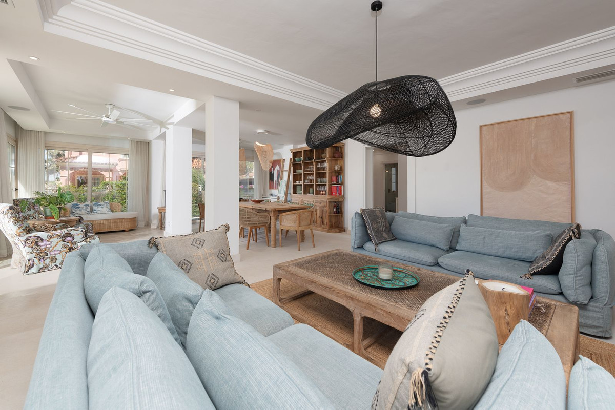 28-ef19a2c59920e2e087cd278a51b6dbf8