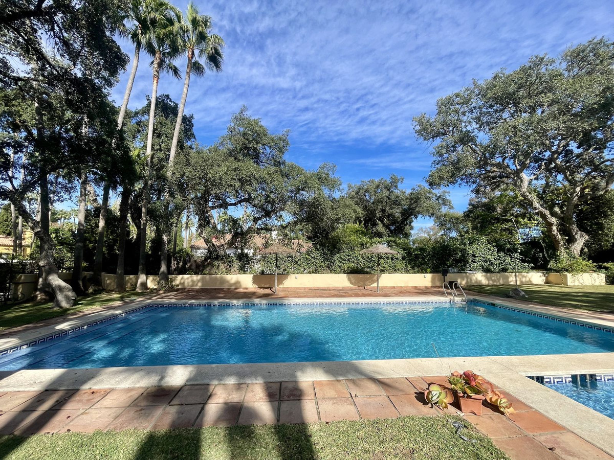 37-1d70d218e897435ff17cdff8e99bb5bf-1