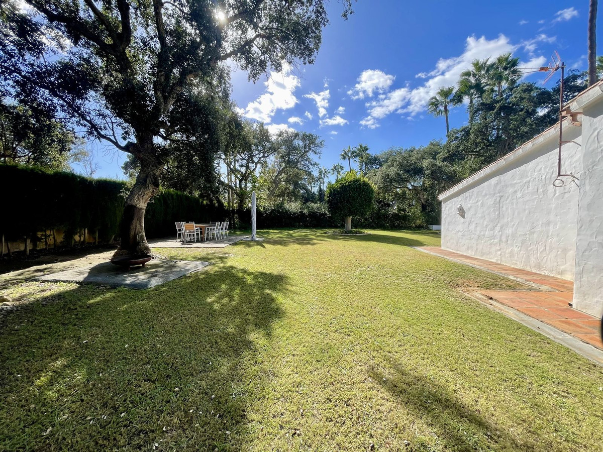 39-a493fe9149752455d4aa759b42ca0ea1-1