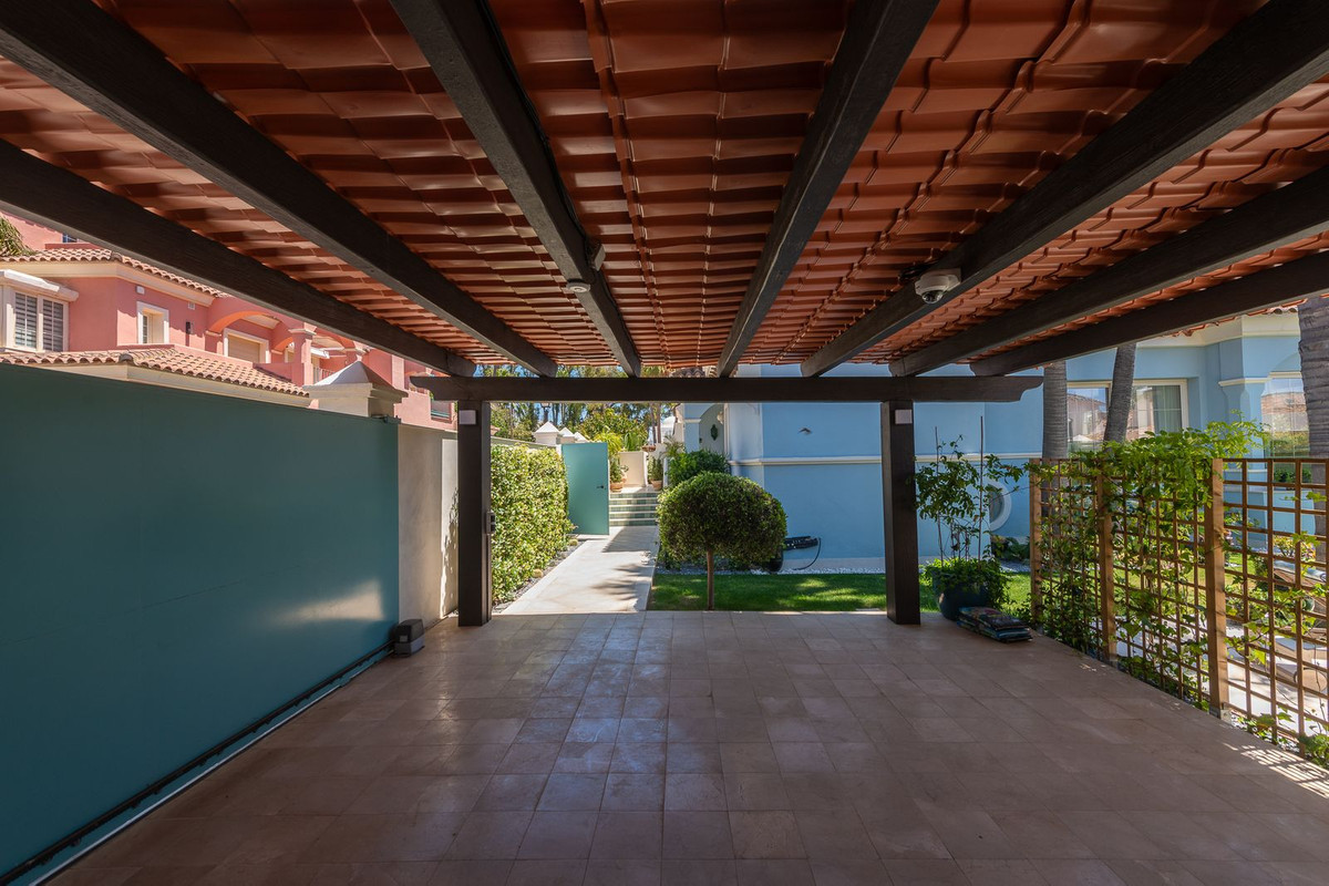 40-f31507287178c6a03c2c34ff88cc832c