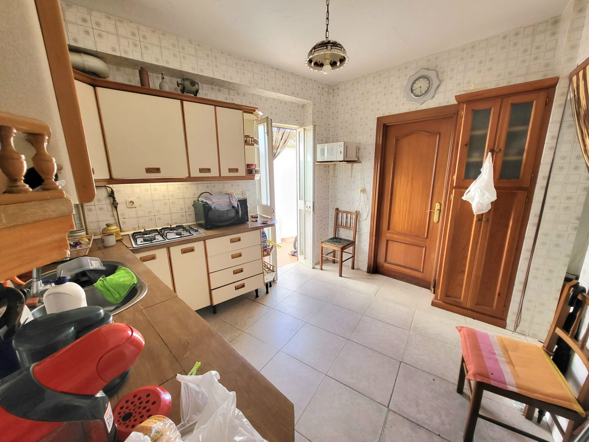 5-3595ad71cbd87be6c3643a4285ef4791-1