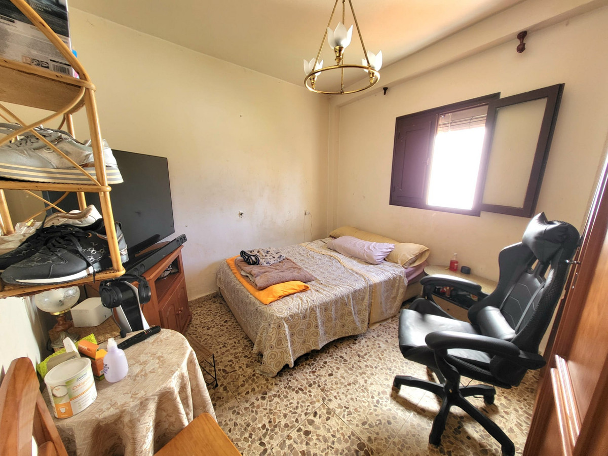 8-e64a9055bba3e77ac8aca3b893cdf826-1